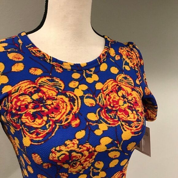 Gorgeous LuLaRoe floral print Amelia dress - Picture 2 of 11